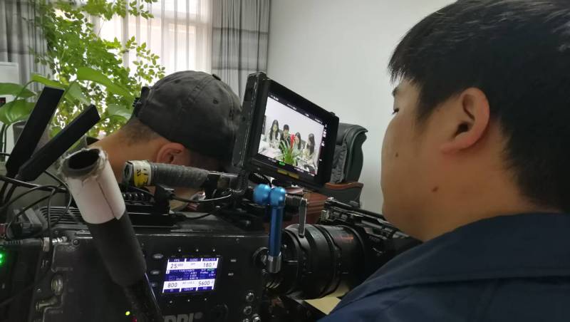 用镜头讲好产品故事！淅川县产品视频拍摄公司让冰冷商品拥有温度与灵魂